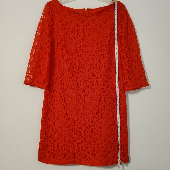 Nine West Red Lace Embroidered Shift Dress 3/4 Sleeve Boat Neck Size 12 - Picture 2 of 9